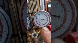 измерение давления нагнетания и температуры с фреоном 134