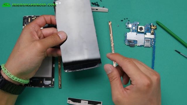How to Disassemble LG V10 for Repair! - TEARDOWN!!! смотреть онлайн