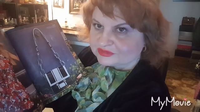 Покупки: вечерняя сумочка, бигуди, дед мороз и журнал с модой. смотреть онлайн