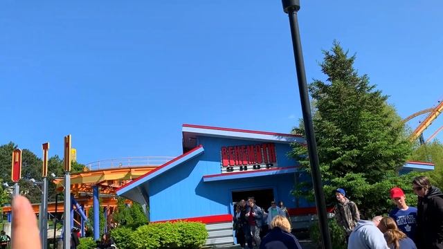 VLOG #28 / Торонто / CANADA'S WONDERLAND - Парк аттракционов / Июнь 2019 смотреть онлайн
