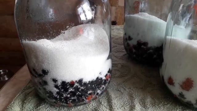 Готовим заготовки на зиму! Самый быстрый компот из малины, смородины и вишни. смотреть онлайн
