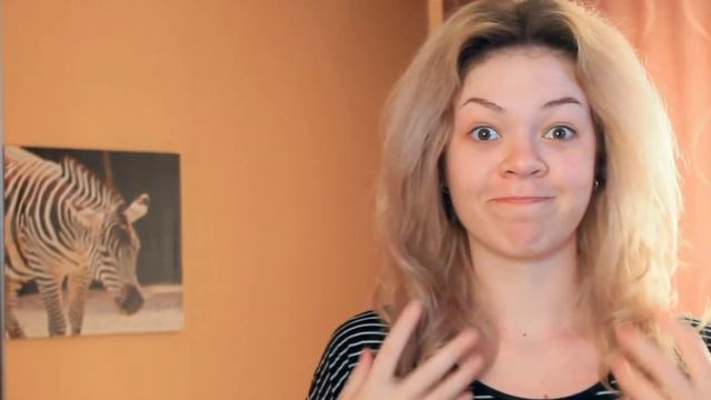 ЛОКОНЫ на утюжок | Делаем КУДРИ за 5 МИНУТ! | EH смотреть онлайн