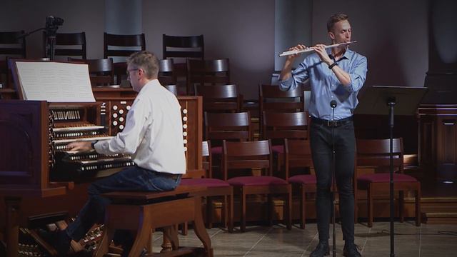 Doug Devries and Yuri McCoy perform Chaminade's famous Concertino! смотреть онлайн