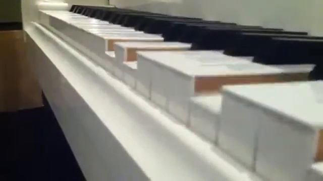 ШОК! Призрак у нас дома Играет на пионино смотреть онлайн