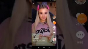 нашёл самое первое видео Вали Карнавал!!!!!