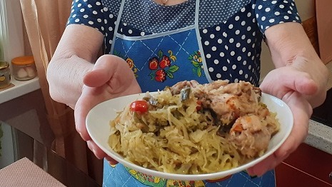 ВКУСНАЯ ДИЕТИЧЕСКАЯ ТУШЕНАЯ КАПУСТА С КУРИЦЕЙ И ОВОЩАМИ В МУЛЬТИВАРКЕ смотреть онлайн