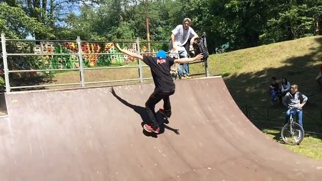 Демо-выступление от супер гостей из Москвы смотреть онлайн