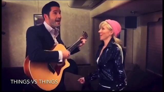 Tom Ellis “Lucifer” Singing Shalllow With Debbie Gibson смотреть онлайн