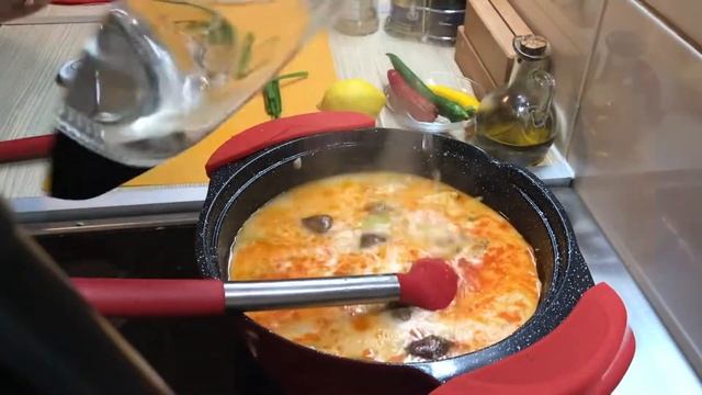 Это так вкусно, что вы будете готовить его снова и снова! Карри-суп за 20 минут! смотреть онлайн