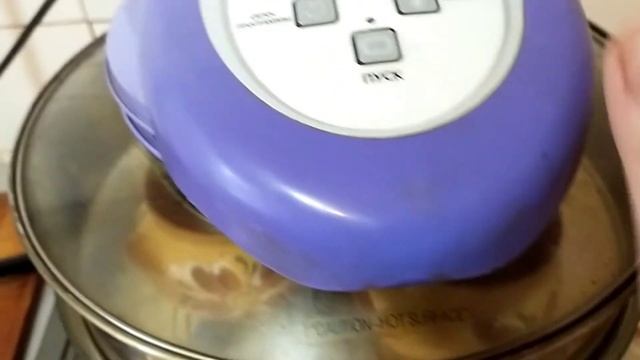 КАК ПРИГОТОВИТЬ КУРИЦУС РИСОМ И ОВОЩАМИ В ГОРШОЧКАХ.ГОТОВИТЬ ВКУСНО ПРОСТО. смотреть онлайн