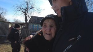 В ДЕРЕВНЕ У БАБУШКИ / УЕЗЖАЕМ