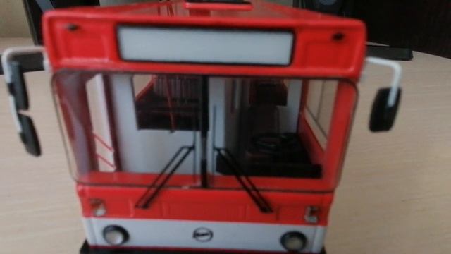 ЛИАЗ 5256 SSM масштаб 1 :43. ЛИАЗ 5256 CLASSIC BUS масштаб 1 :43 сравнение моделей. смотреть онлайн