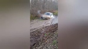 ОКа против Нивы на бездорожье!