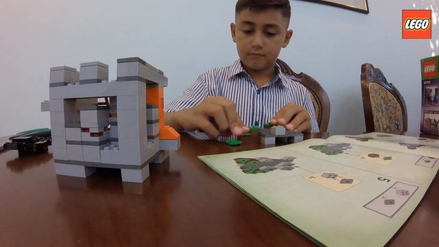 Lego Minecraft 21113 -The Cave. Лего Майнкрафт 21113- #пещера смотреть онлайн