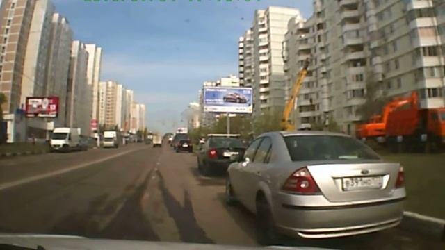 Милые девушки, пожалуйста, повнимательнее на дорогах! смотреть онлайн