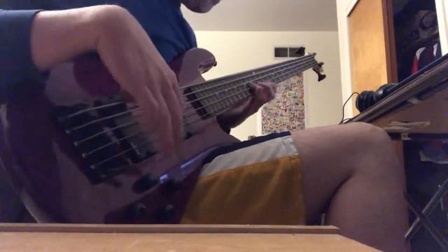 Earth Wind & Fire - September (Bass Cover) (Spector Legend 5 Bass) смотреть онлайн