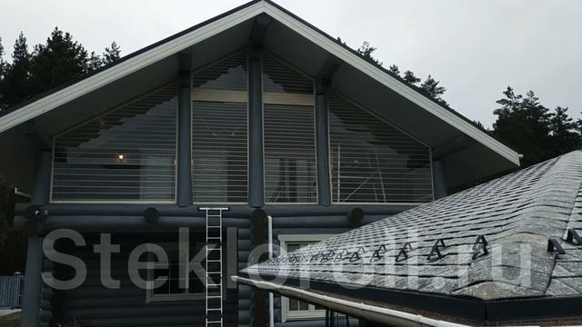 Безрамное остекление прозрачными рольставнями из монолитного поликарбоната StekloRoll смотреть онлайн