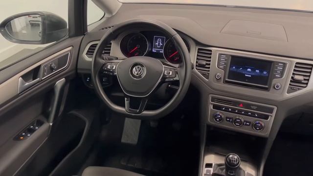 Volkswagen Golf Sportsvan смотреть онлайн
