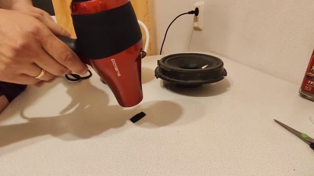 Проткнули динамик отверткой. Ремонт динамика, диффузора. смотреть онлайн