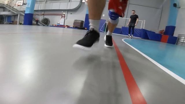 Дно пробито! Обзор кроссовок adidas Harden vol 5 смотреть онлайн