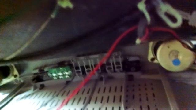 Ремонт телевизора Rainford TV5126C не включается. Транзистор BU808. Ремонт своими руками смотреть онлайн