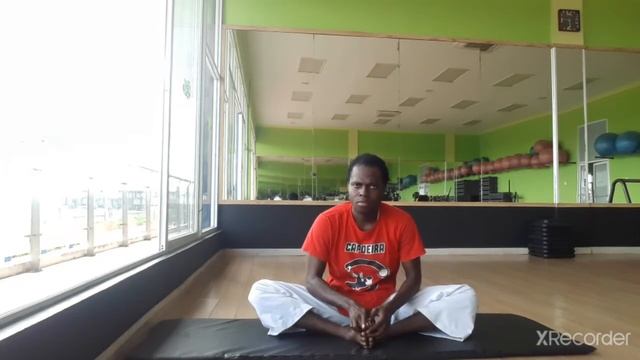Keeping fit with Capoeira - Useful stretches смотреть онлайн