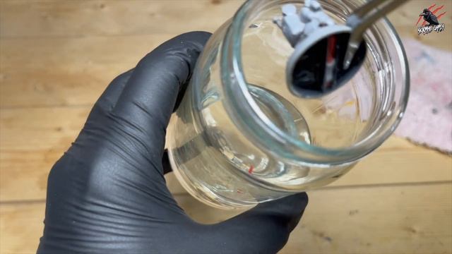 REMOVE PAINT FROM PLASTIC MINIATURES WITH ISOPROPYL - My First Time Stripping Miniatures смотреть онлайн