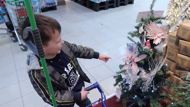 ВЛОГ: ПП ЗАВТРАК / ЗА ПОКУПКАМИ ПО МАГАЗИНАМ / ТОВАРЫ К НОВОМУ ГОДУ Carrefour / Спа-процедура дома смотреть онлайн