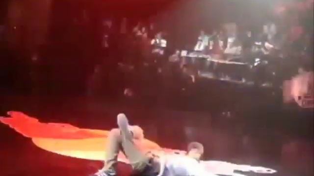 Begging by Madcon (With Dope Vids) смотреть онлайн