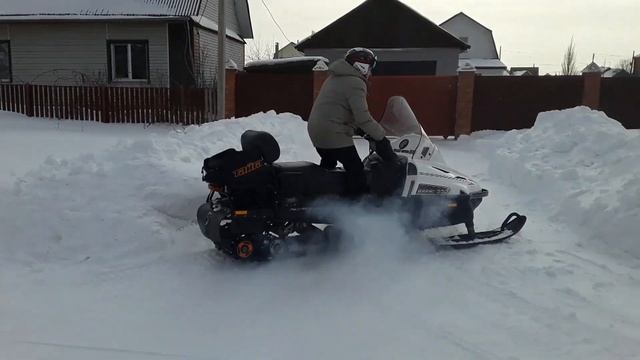 Про снегоход Тайга Варяг 550 смотреть онлайн