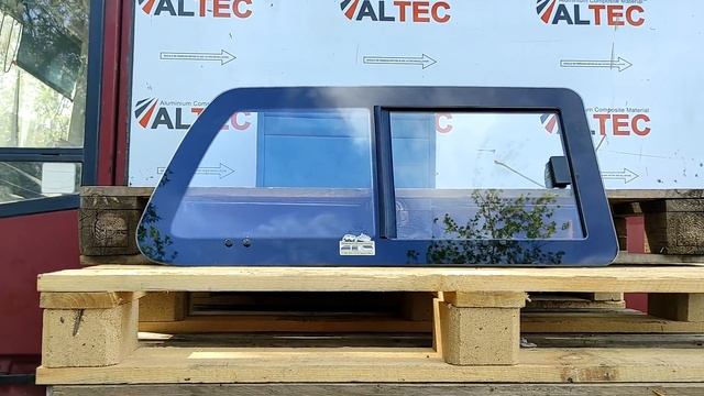 Избавление от "автобусного" остекления автодома с помощью алюкобонда смотреть онлайн