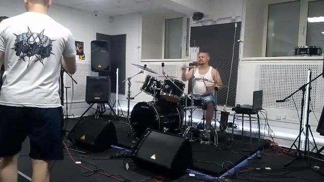 🔥🔥🔥Губка Боб Квадратные Штаны/ Спанч Боб Сквепенс/интро/ METAL VERSION 🤘🤘🤘.#metal #rock #спанчбоб смотреть онлайн
