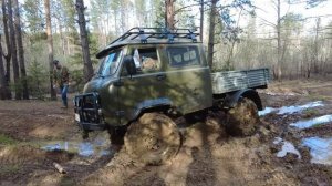 УАЗ Фермер на 38 Maxxis Trepador и бортовых редукторах.