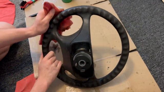 Saab 900 Manual Swap Part 5 - Cleaning My Filthy Interior! смотреть онлайн