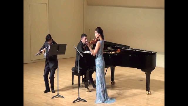 D. Shostakovich (1906∼1975) For flute ,violin and piano смотреть онлайн