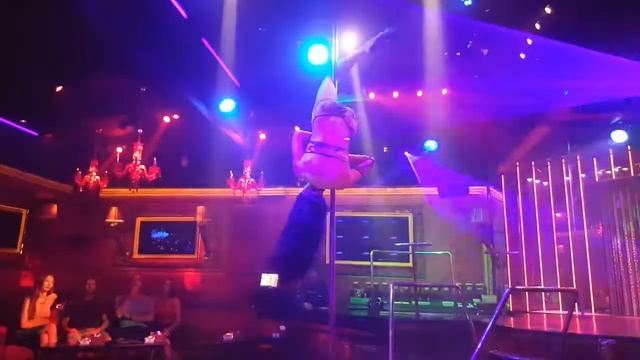 Глаз не оторвать! Galaxy Samui номер один на острове! смотреть онлайн