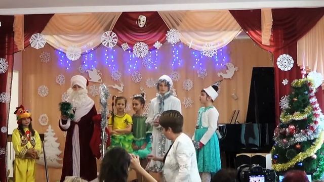 Новогодний утренник 2018 смотреть онлайн