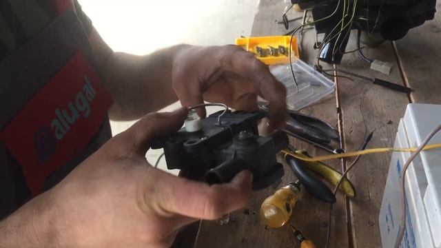 Доработка печки УАЗ 452. "Ноздря" и кран печки с электроприводом смотреть онлайн