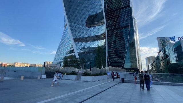 Москва-Сити: как добраться на метро и что вы там увидите/Башни Москва-Сити 2021 смотреть онлайн