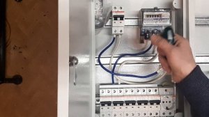 УСТАНОВКА И КРЕПЛЕНИЕ СЧЕТЧИКА.ВВОДНОЙ АВТОМАТ.