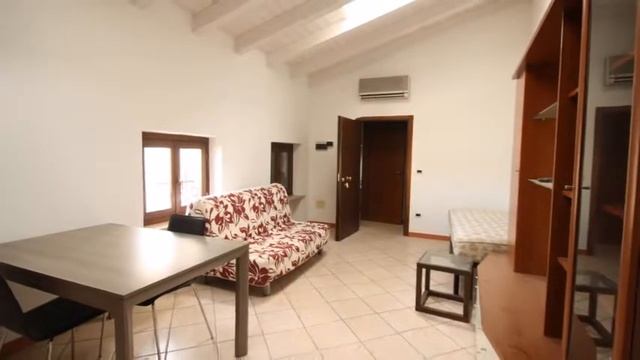 Monolocale _ Villafranca di Verona смотреть онлайн