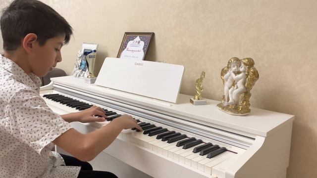 Бабаев Али гамма Си мажор смотреть онлайн