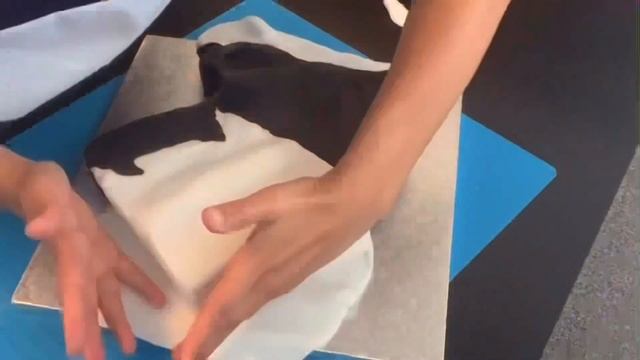 Horse Cake 3D , Pferde Torte смотреть онлайн