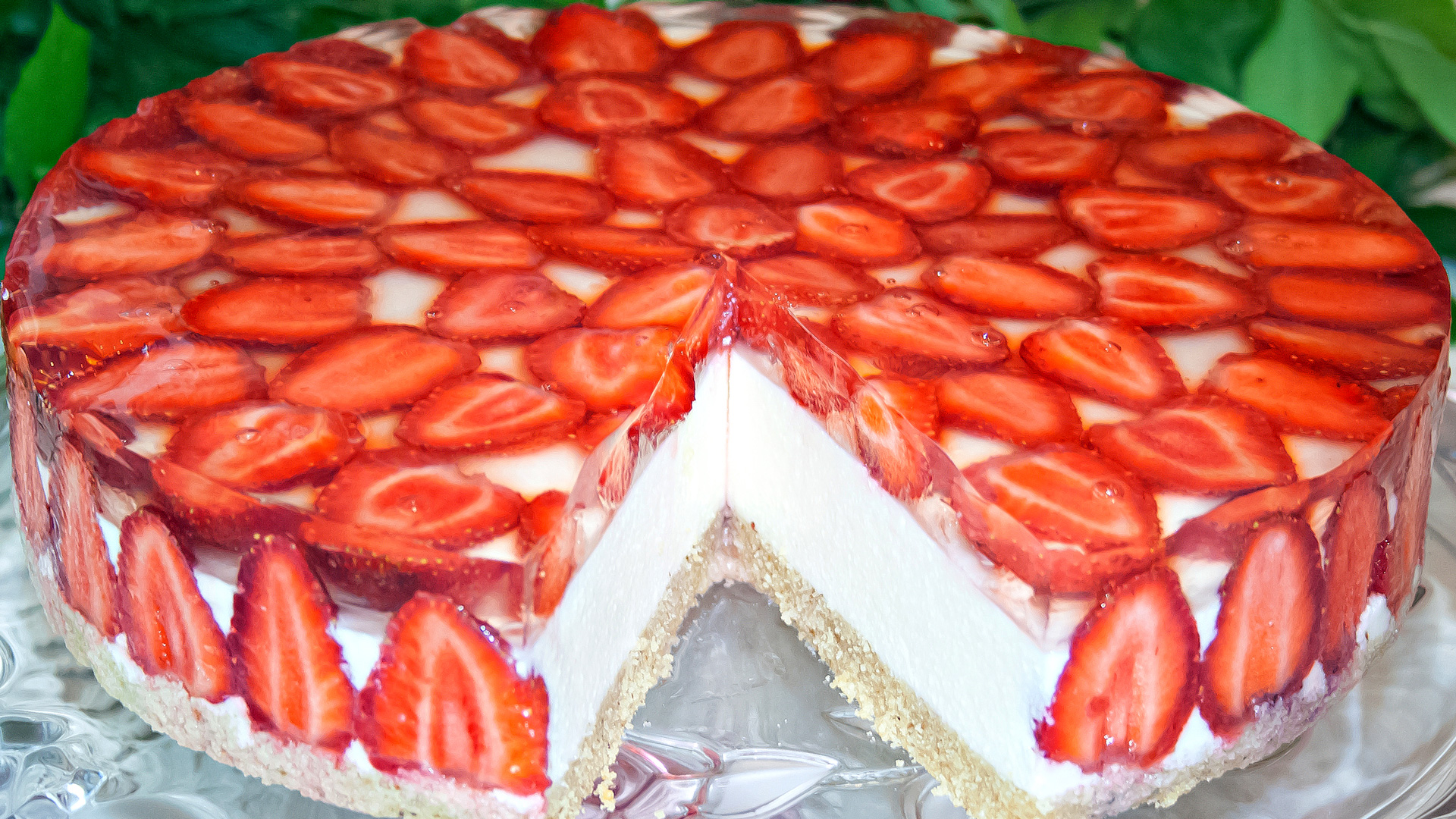 🍓Вкусный легкий торт с клубникой! Торт без выпечки! Творожно-сливочное суфле с клубникой смотреть онлайн