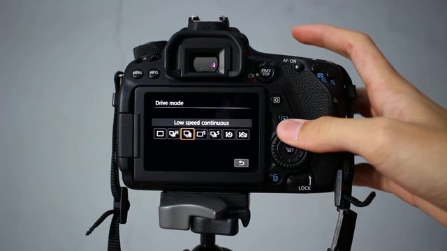 Canon EOS 80D Shutter Sounds (Different Drive Modes) смотреть онлайн