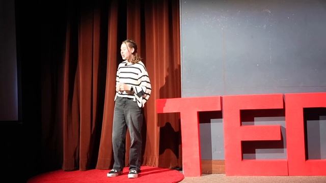 Underrepresented Perspective of OCD | Jacqueline Simeral | TEDxLickWilmerdingHS смотреть онлайн