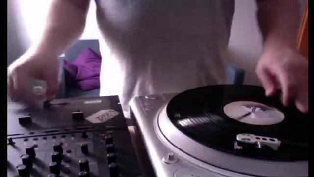 Nozl Looper 6 Freestyle смотреть онлайн