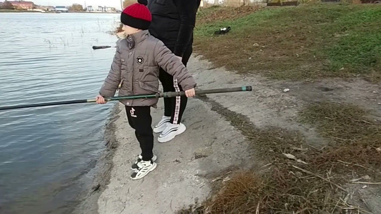 Рыбалка на каникулах смотреть онлайн