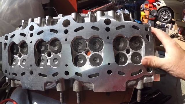 Toyota 5sfe cylinder head with over sized valves back from the machine shop. смотреть онлайн