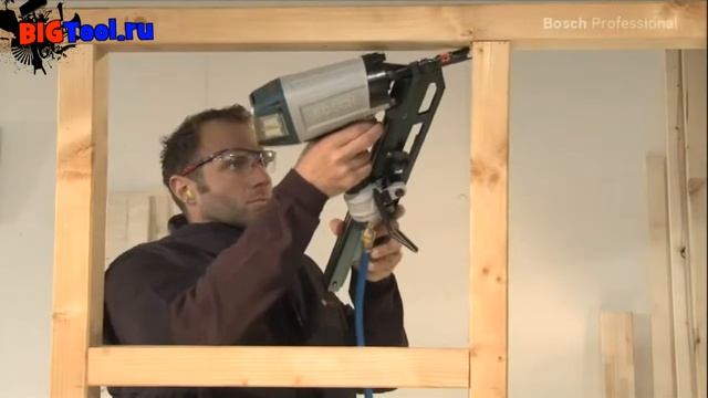 Пневматическая гвоздезабивная машина Bosch GSN 90-34 DK Bigtool смотреть онлайн